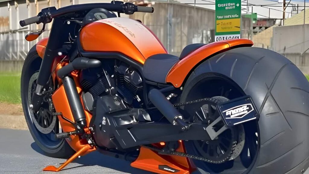 Harley-Davidson V-Rod 400: Lanzamiento Mundial con Estilo Audaz, Rendimiento Avanzado y Tecnología Moderna