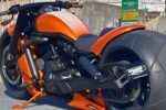 Harley-Davidson V-Rod 400: Lanzamiento Mundial con Estilo Audaz, Rendimiento Avanzado y Tecnología Moderna