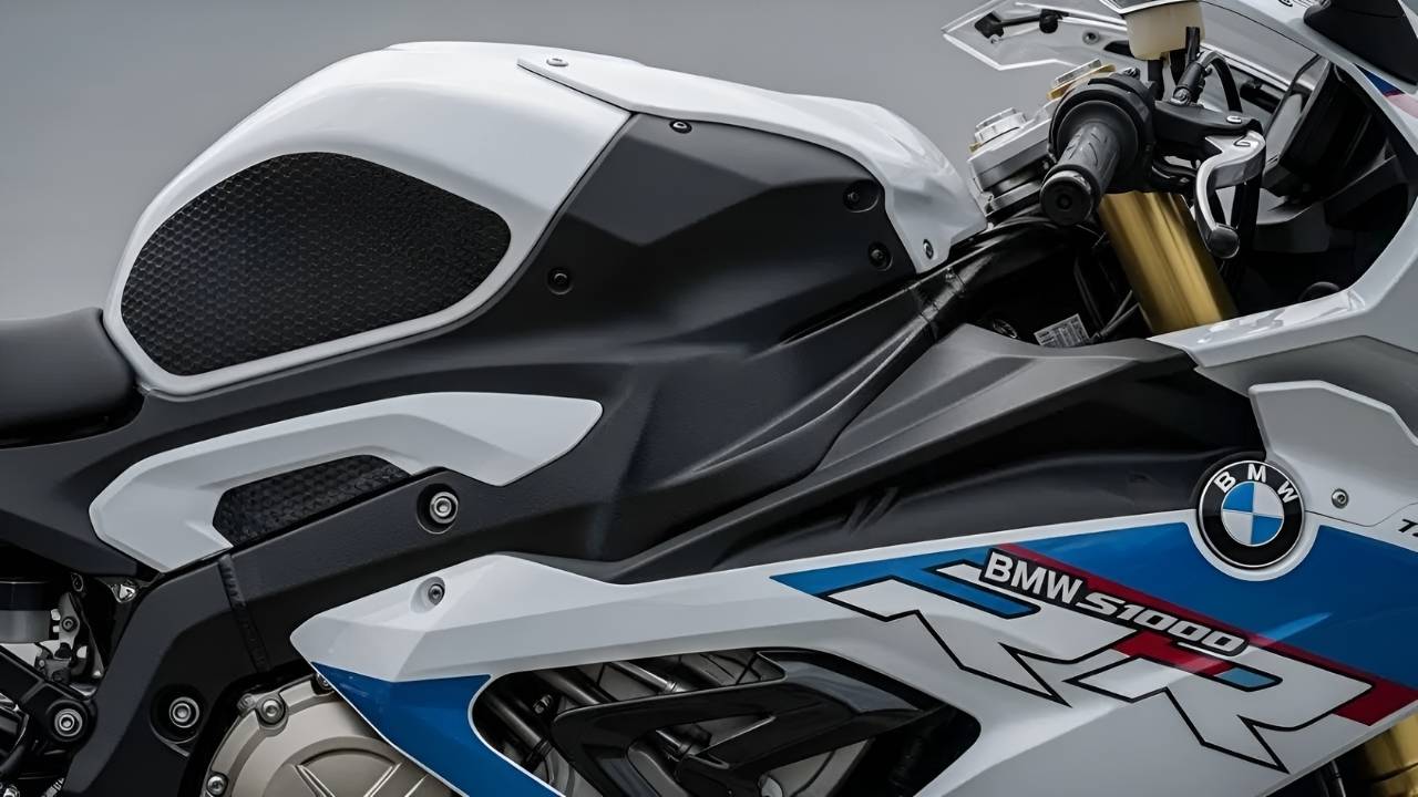 BMW S 1000 RR 2026: Diseño Premium, Manejo Preciso y Funciones Actualizadas
